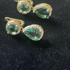 Elegant Green Drop Earrings. 925 Stirling silver - gold plated